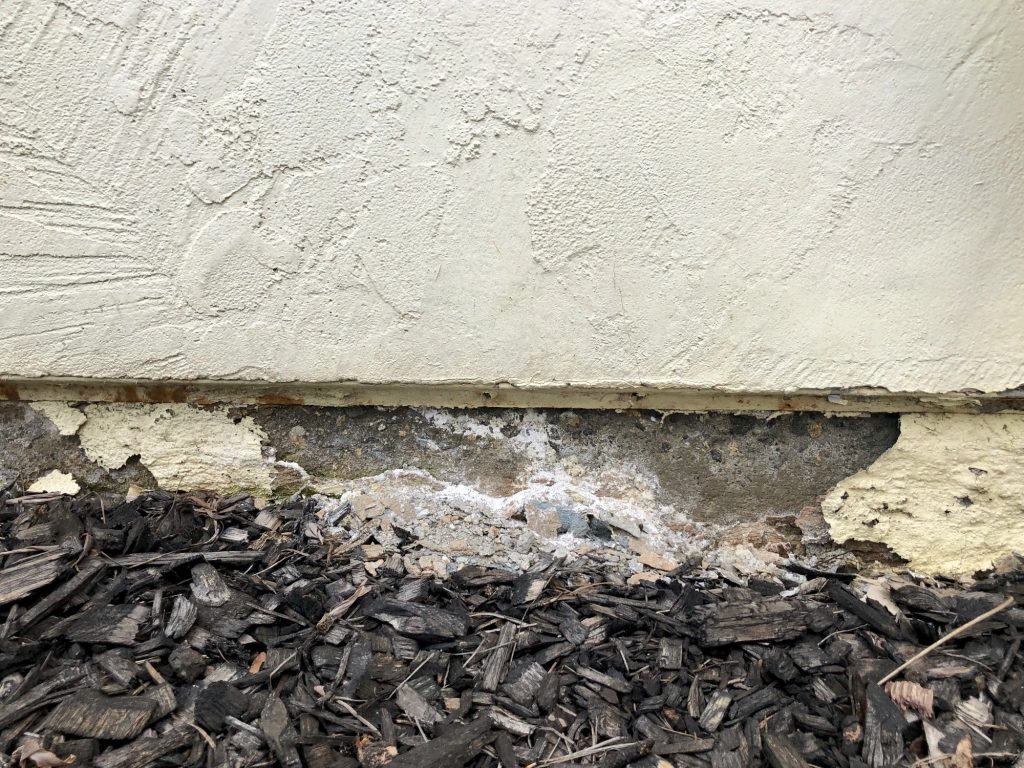 how water damages the foundation