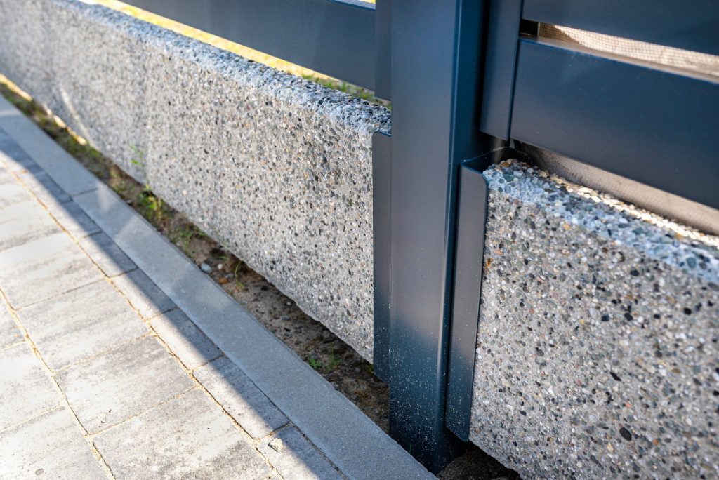 how to maintain house foundations