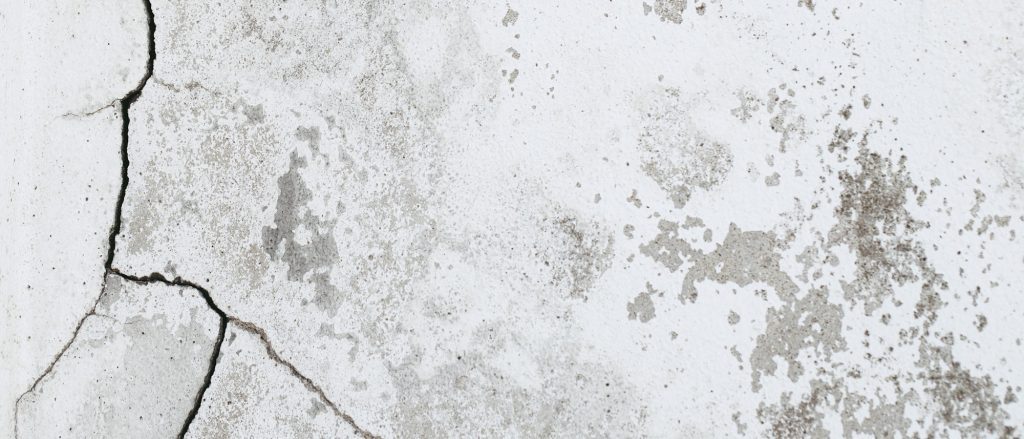 signs of water leaks